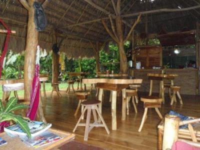 Отель Blue Conga Puerto Viejo de Talamanca Экстерьер фото